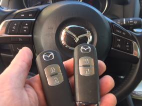Mazda CX5 autosleutel keyless 2015 bijmaken